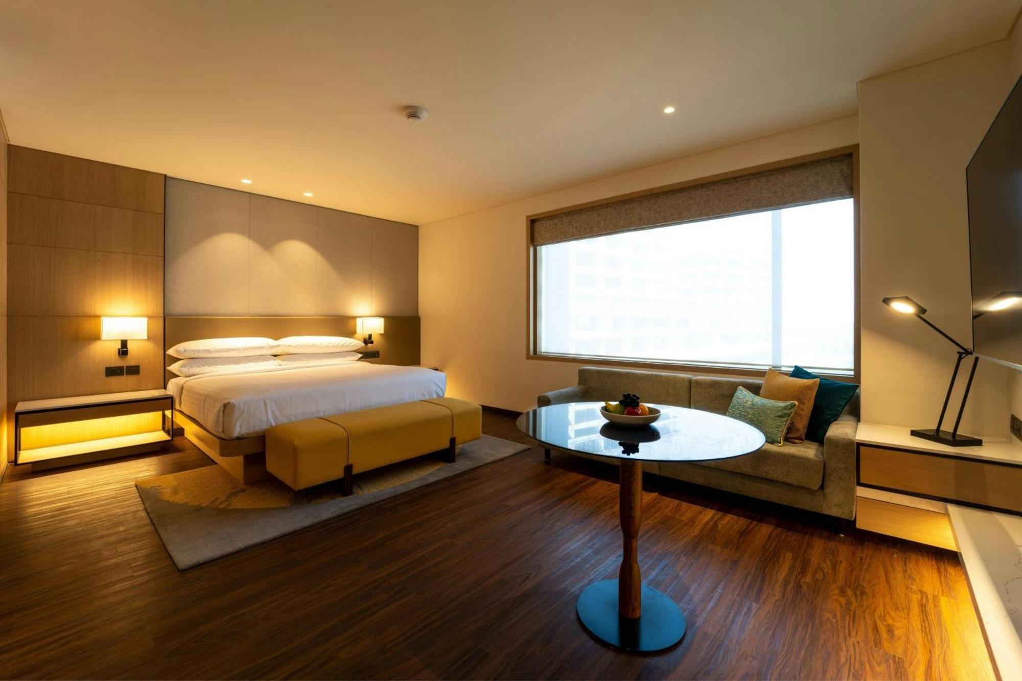 Courtyard By Marriott Вадодара Екстериор снимка