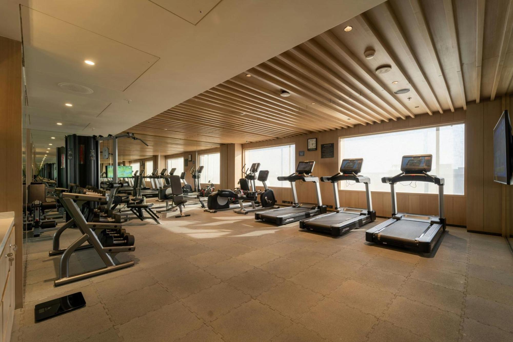Courtyard By Marriott Вадодара Екстериор снимка
